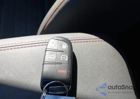 2024 Dodge Hornet R/T из США, поврежденный, VIN ZACPDFCW5R3A34259